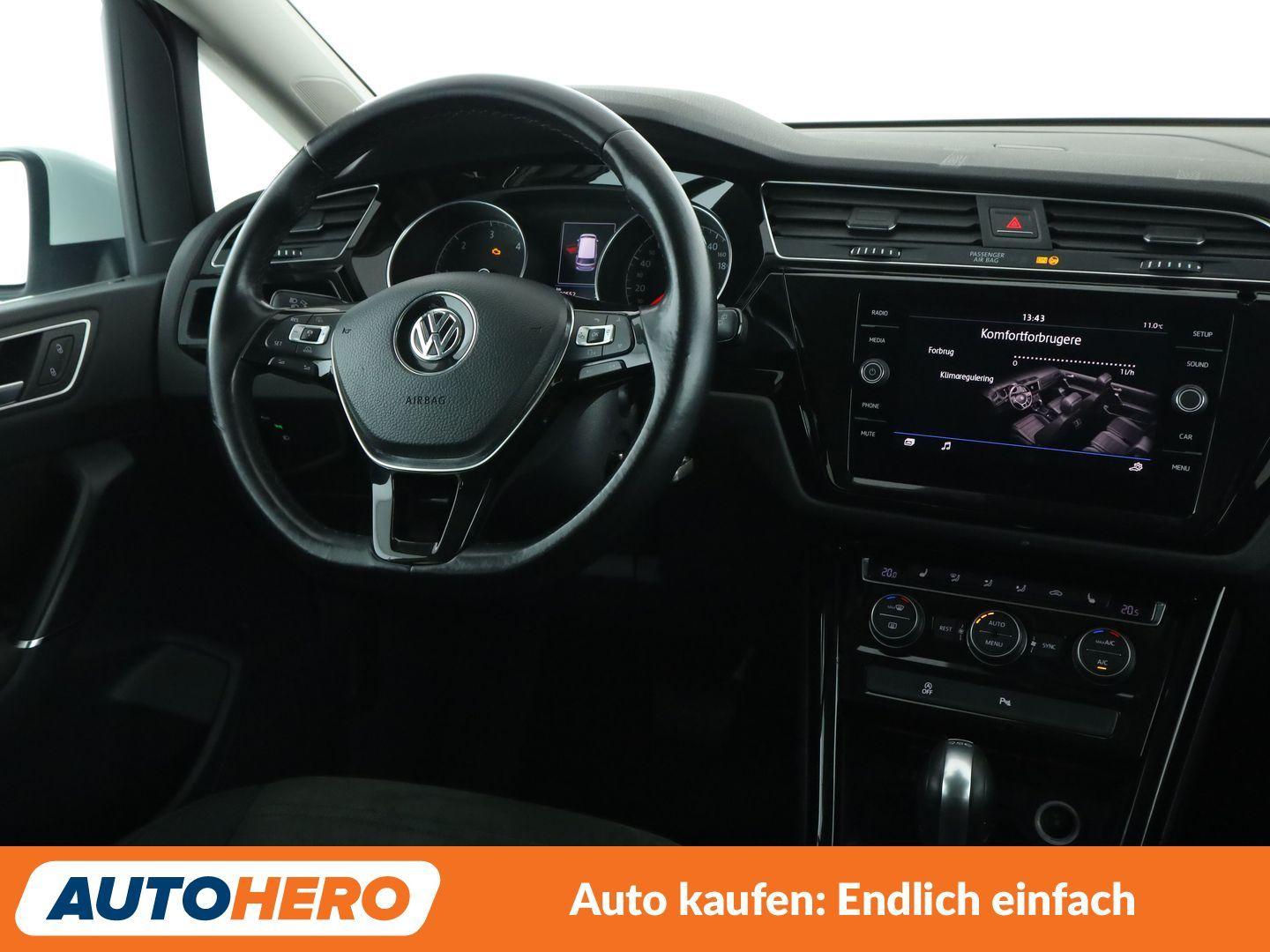 Volkswagen Touran 2.0 TDI Highline BlueMotion Aut.*ACC*PDC
