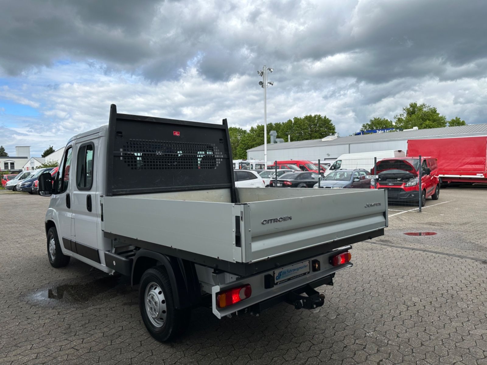 Fahrzeugabbildung Citroën Jumper*Pritsche*DOKA*Klima*ZV*AHK*3tkm