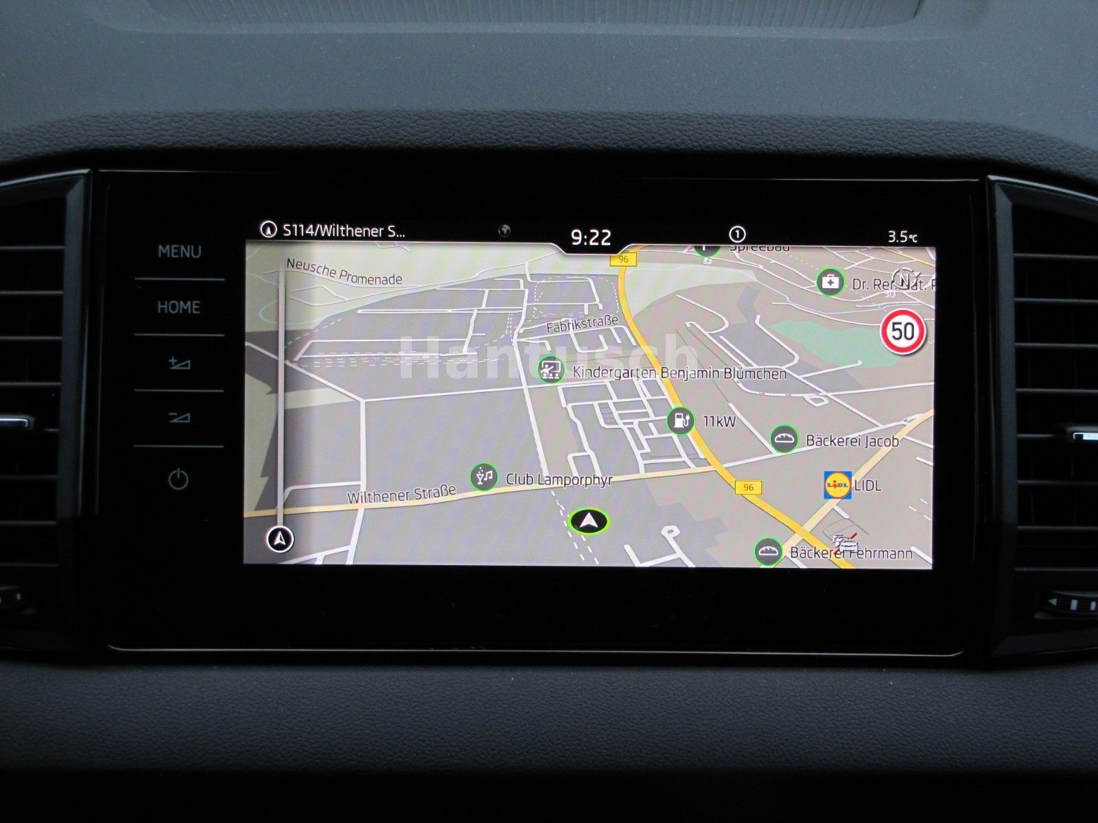 Fahrzeugabbildung SKODA Karoq Balance 1.5l TSI 150PS 7-Gang DSG