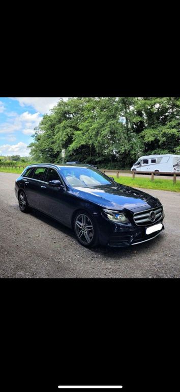 Image of Mercedes-Benz E 300