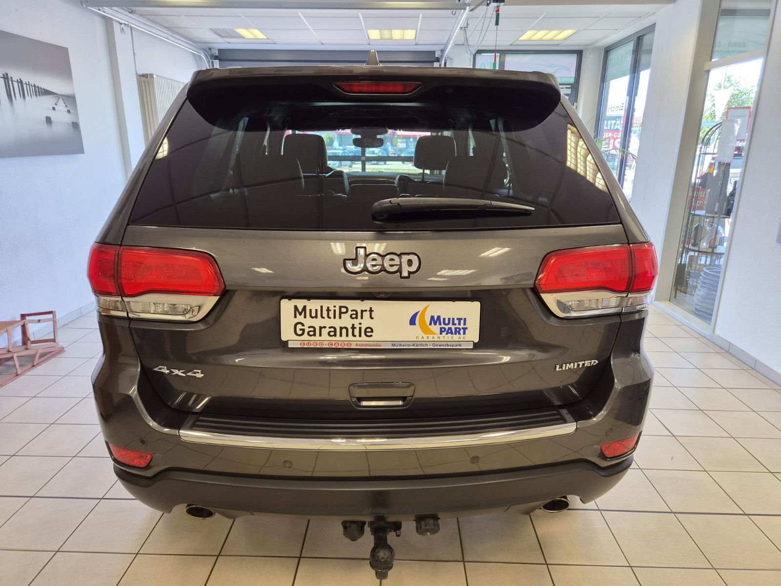 Fahrzeugabbildung Jeep Grand Cherokee 3.0 CRD Limited / 3,5t AHK /