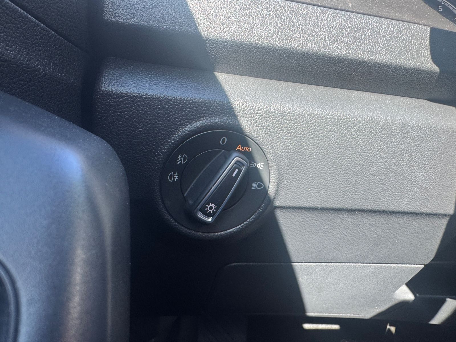 Fahrzeugabbildung Volkswagen T-Roc Style LED+Kamera+Navi+LANE+ACC