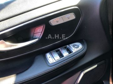 Mercedes V 250 - 8