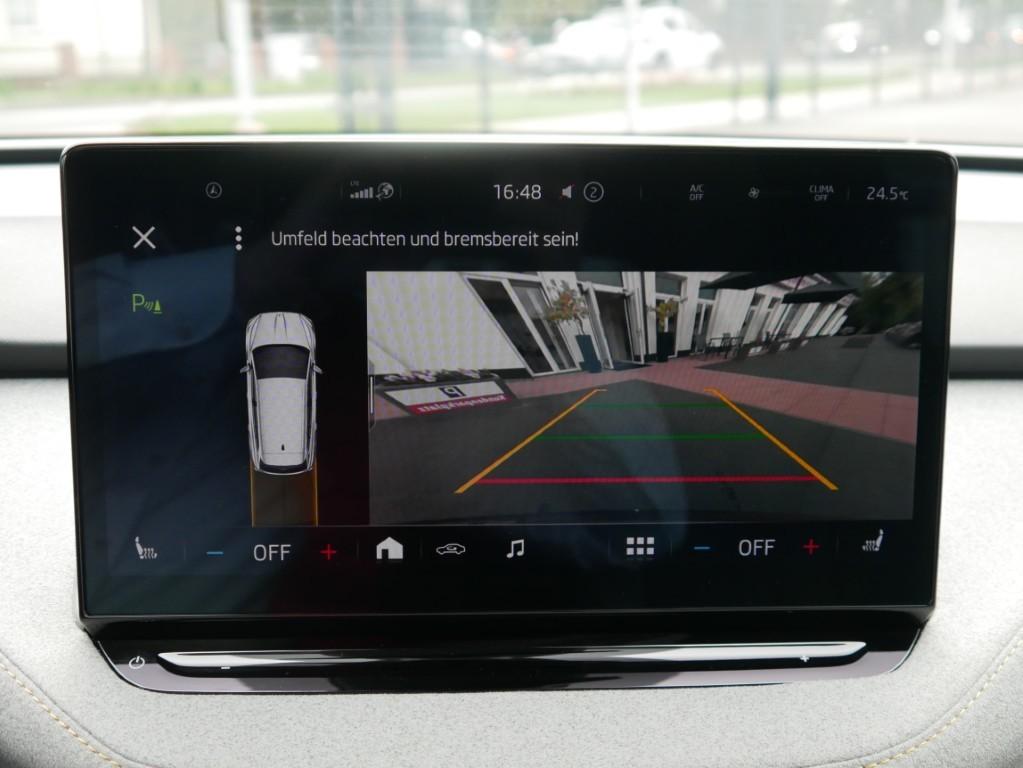 Skoda Enyaq 60 Loft LED Navi ACC Kamera Sitzheizung