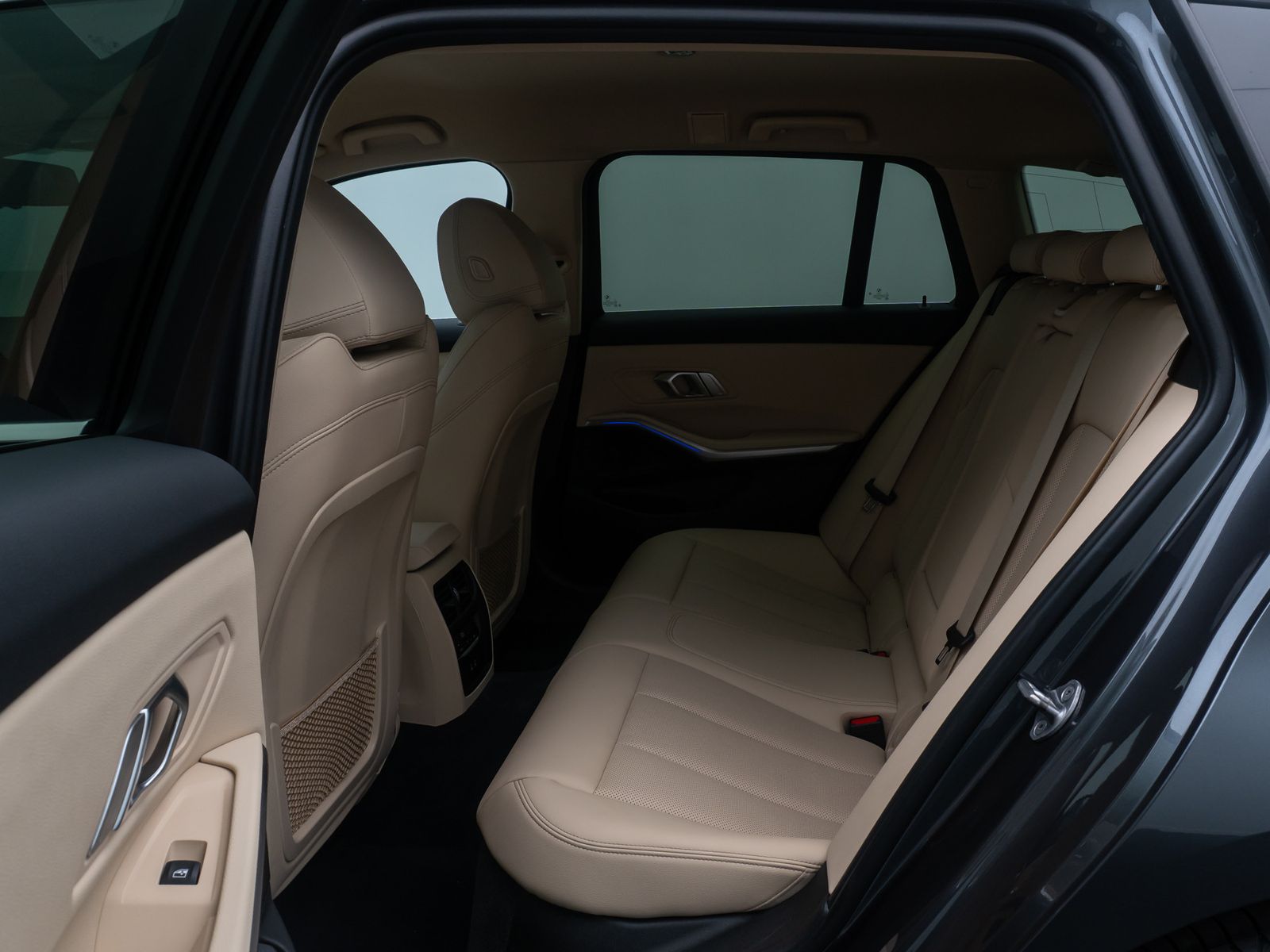 Fahrzeugabbildung BMW 320d xD Luxury Line ACC DAB Laser Kamera Memory