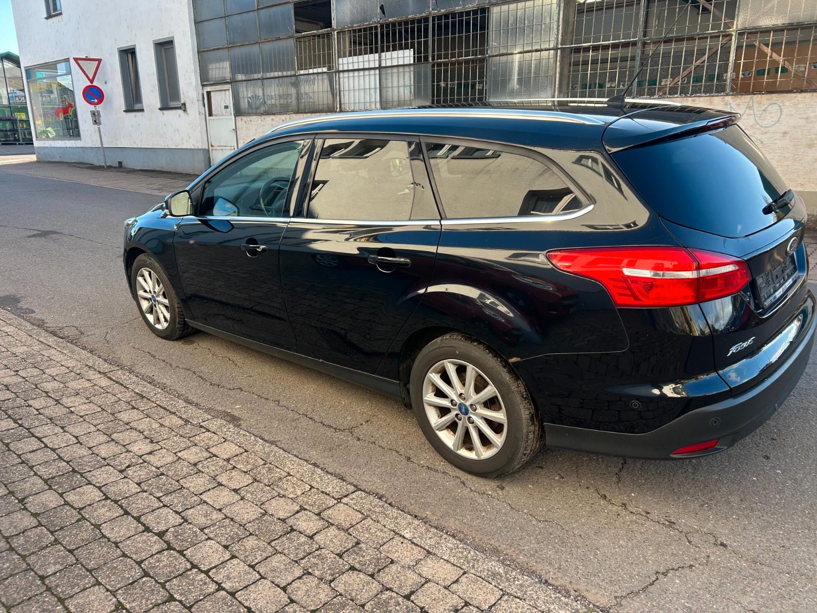 Ford Focus 2015 — engine 1.499 cm³, 120 HP (88kW)
