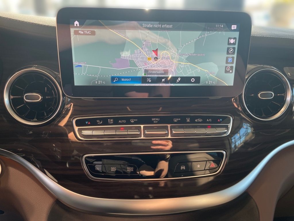 Fahrzeugabbildung Mercedes-Benz V 300 d EAV/K Airmatic, AHK, Navi,STHZ, Sitzbel.