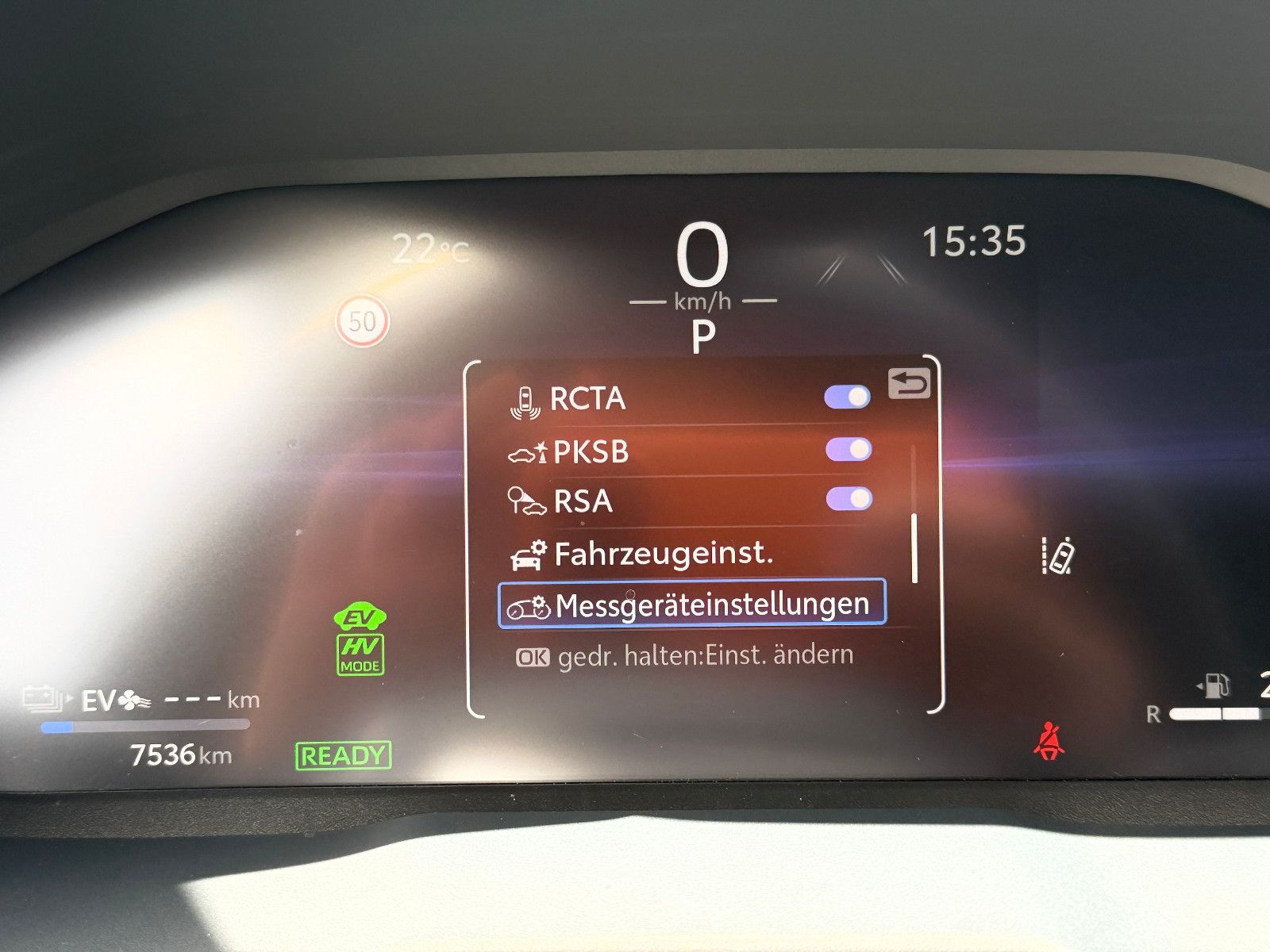 Fahrzeugabbildung Suzuki Across 2.5 Plug-In Hybrid Comfort+ E-Four/ACC/