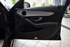 MERCEDES-BENZ C 200 T~Navi~9G-Automatik~Standhzg~LED~Teilleder