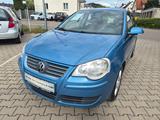Volkswagen POLO*IV*SPORTLINE*KLIMA*80PS* - Volkswagen Polo Sportline mit Benzin-Antrieb