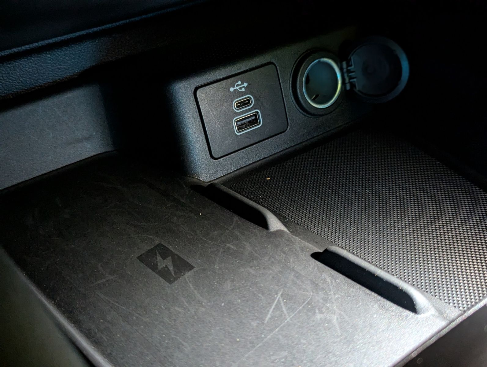 FORD Focus 1.0 ST-Line X EB Matrix Cam B&O Pano ACC - Image 23