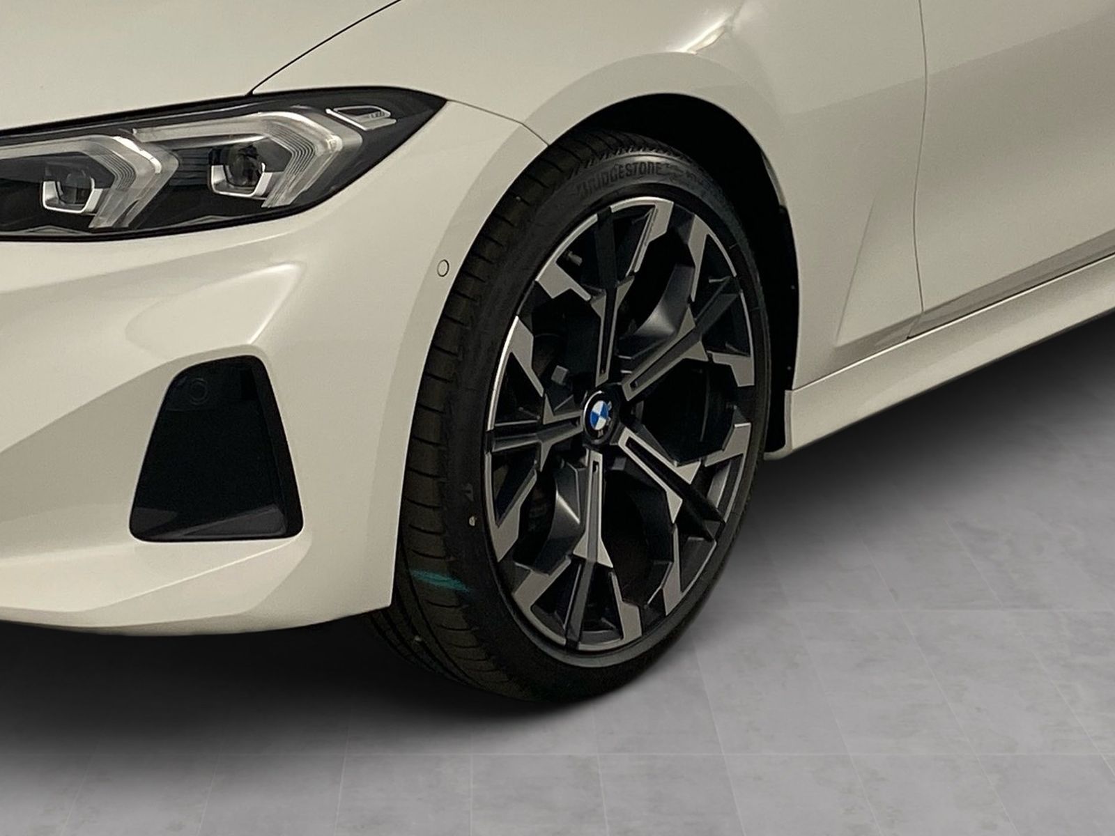 BMW 320 - Bild 8