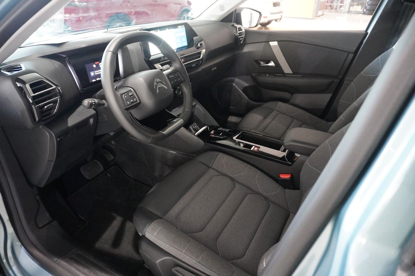 Fahrzeugabbildung Citroën C4 Lim. 1.2T PLUS NAVI/LED/KAMERA/SPORT /VIRTU.