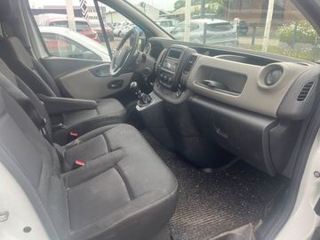 Renault Trafic - 5
