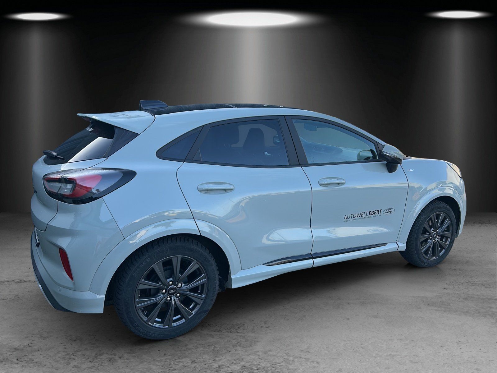 Fahrzeugabbildung Ford Puma ST-Line X Pano Dach Winter Paket 19Zoll