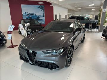 Alfa Romeo Leasingangebot: Alfa Romeo Giulia 2.0 Turbo 16V 206kW AT8-Q4 Veloce