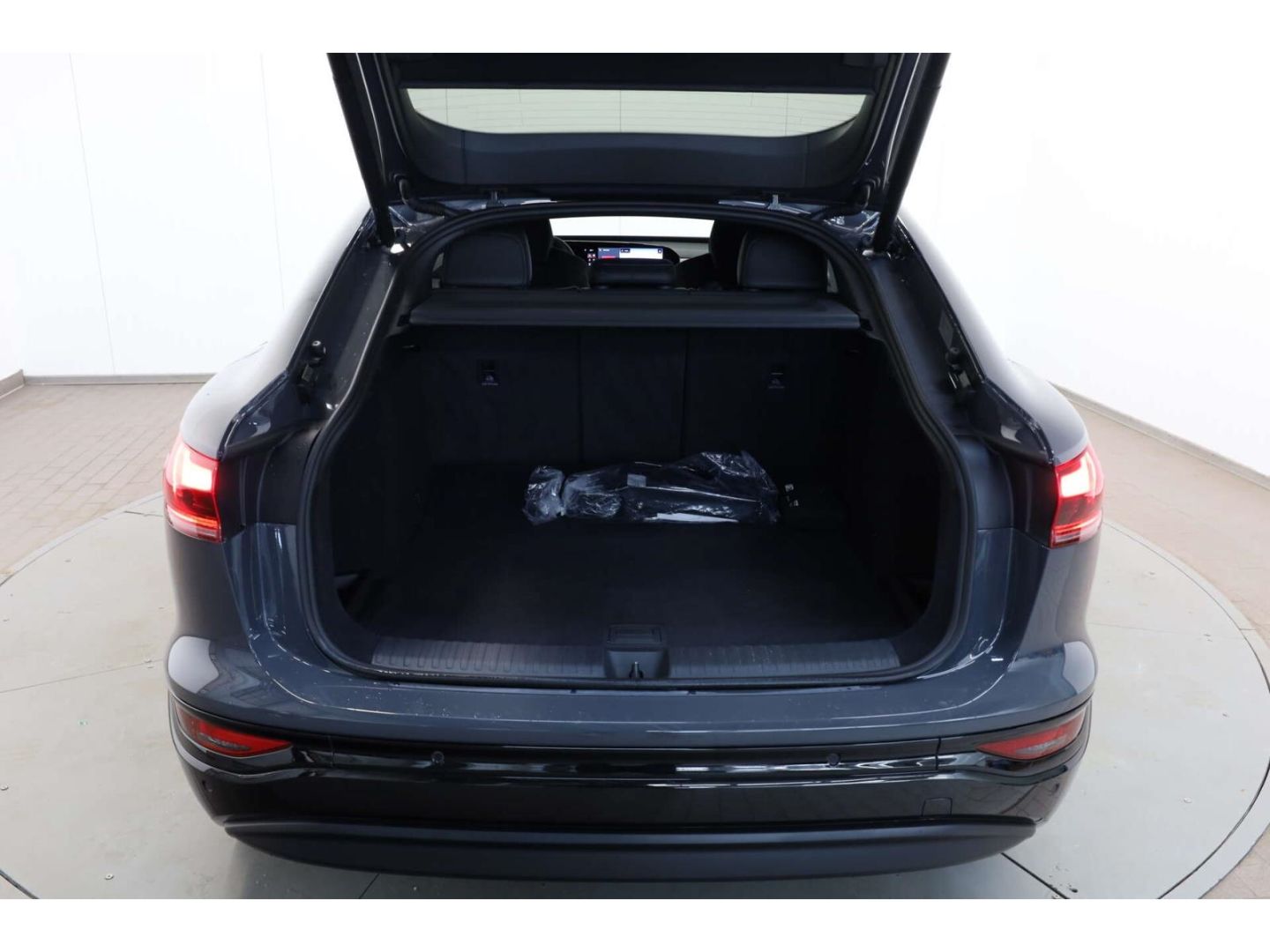Audi Q6 e-tron - Bild 12