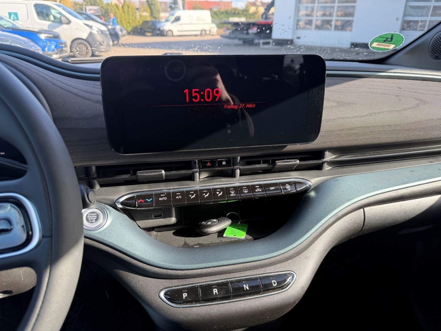 Fahrzeugabbildung Fiat 500e e Giorgio Armani Collectors Edition