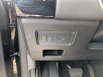 Land-Rover Discovery - 11