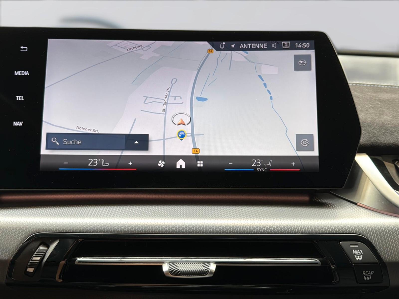 BMW IX2 20EDRIVE M SPORT 204CH