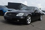Mercedes-Benz SLK 320 V6 Cabrio +Leder+Schalter - schwarze Mercedes-Benz SLK 320