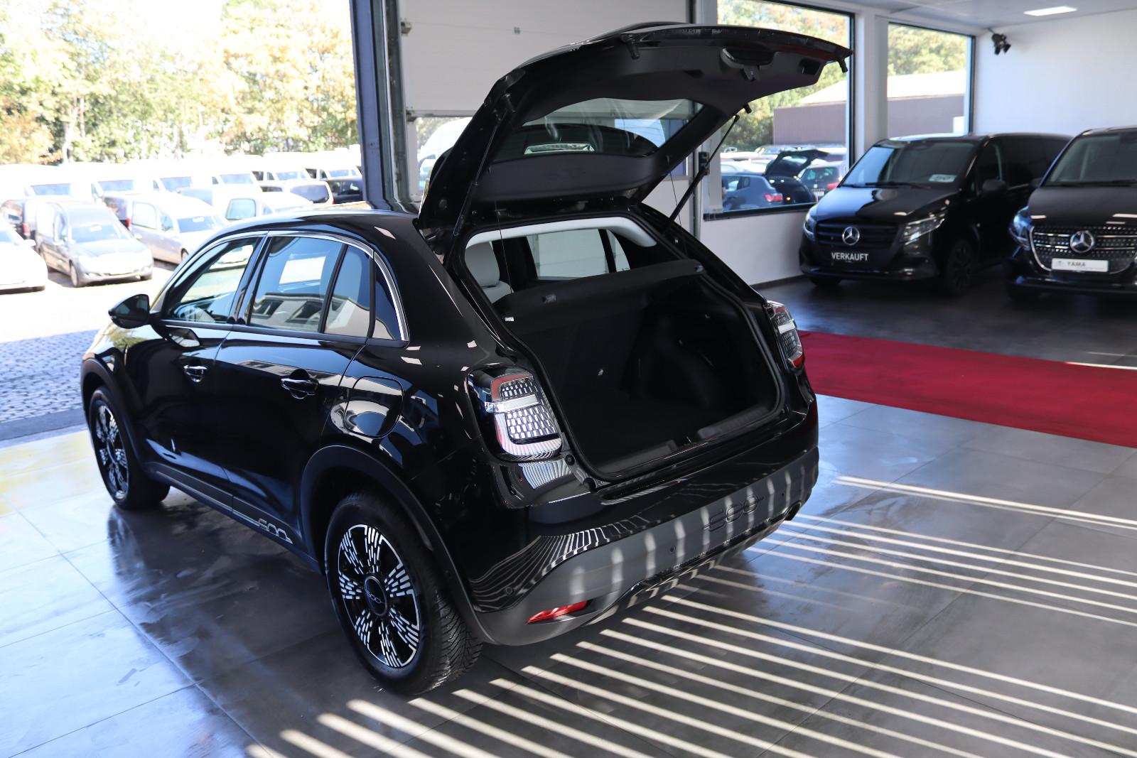 Fiat 600 1.2 Hybrid Basis  * 1.HAND *