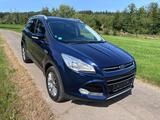 Ford Kuga Titanium Allrad 4x4 1.Hand - Ford Kuga: Blau