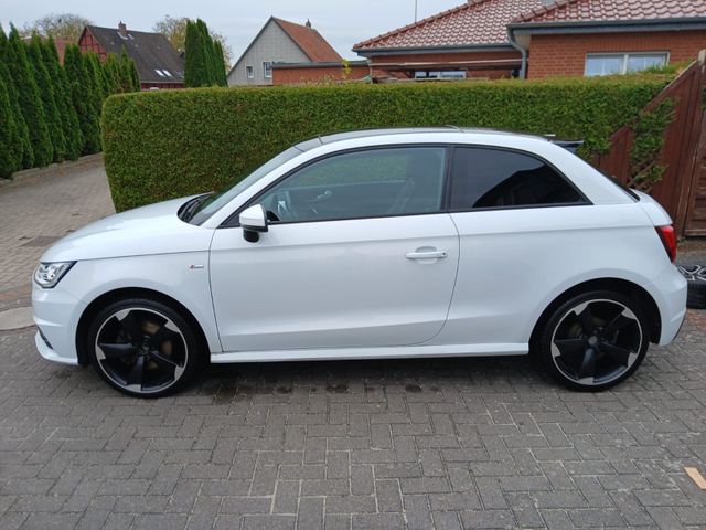 AUDI A1 1.4 TFSI S tronic sport sport