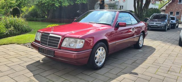 Mercedes-Benz E 220 Cabrio,GTÜ Classic Bewertung2, H-Gutachten