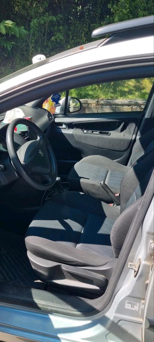Peugeot 207 2007 — photo 8