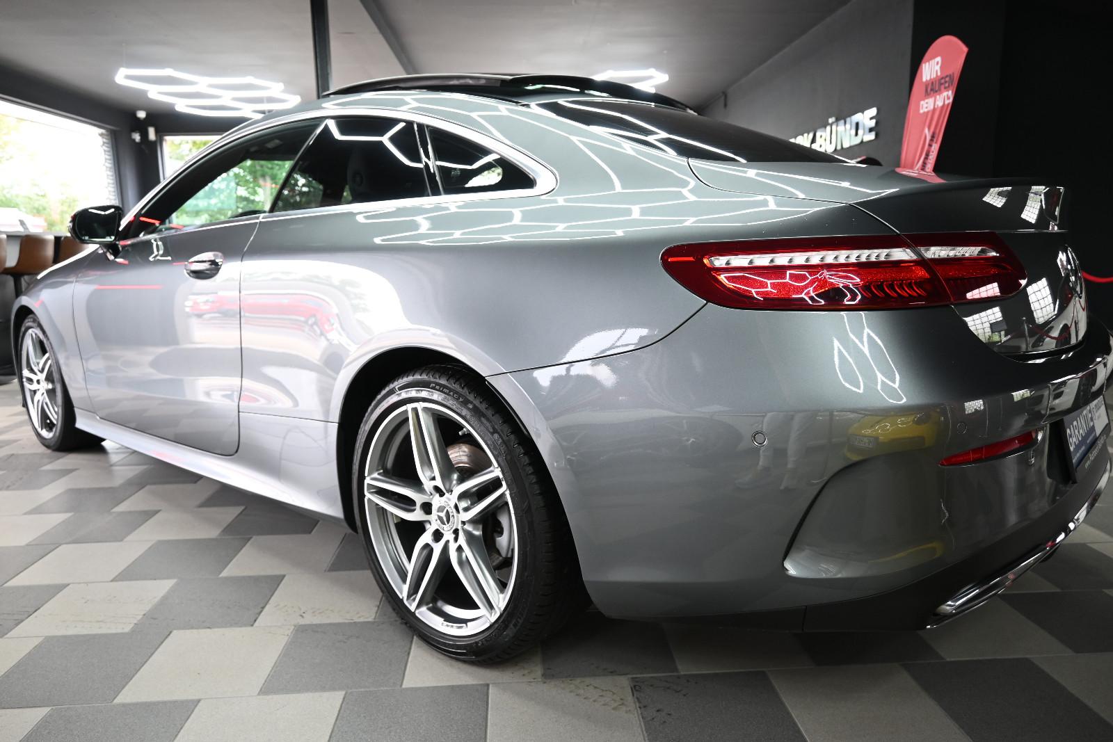 Mercedes-Benz E300 Coupe AMG/Pano/TW-Ass/Burmester/Kam/Distro