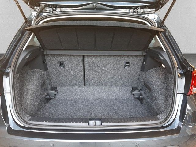 Fahrzeugabbildung Seat Arona Style 1.0TSI LED SitzHz 18"Alu Klimaaut.