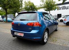 Fahrzeugabbildung Volkswagen Golf VII Lim. Comfortline BMT DYNAUDIO SHZ PDC!