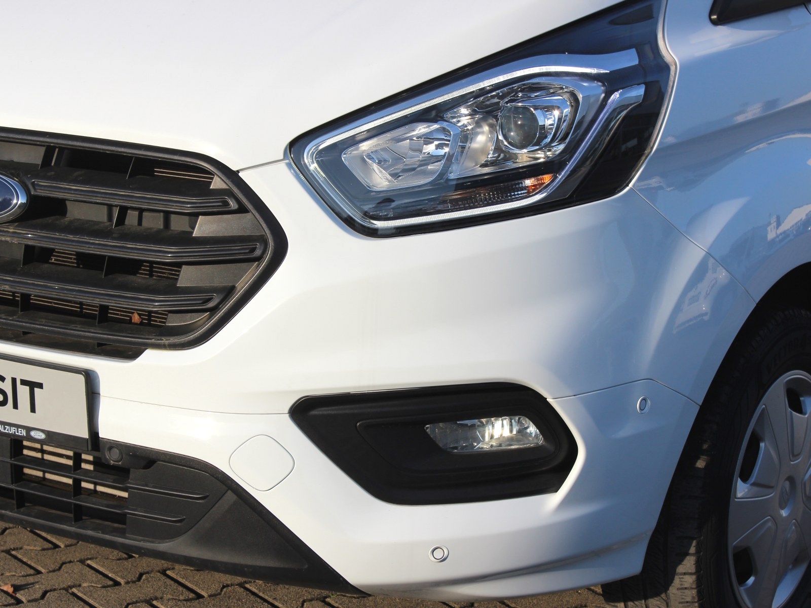 Fahrzeugabbildung Ford Transit Custom 340 L1 Trend Service-Line