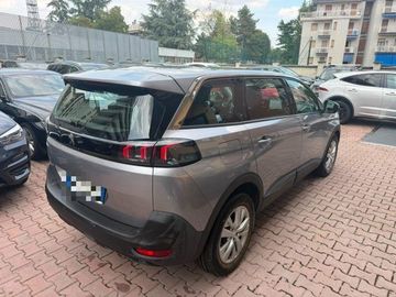 Peugeot 5008 - 6