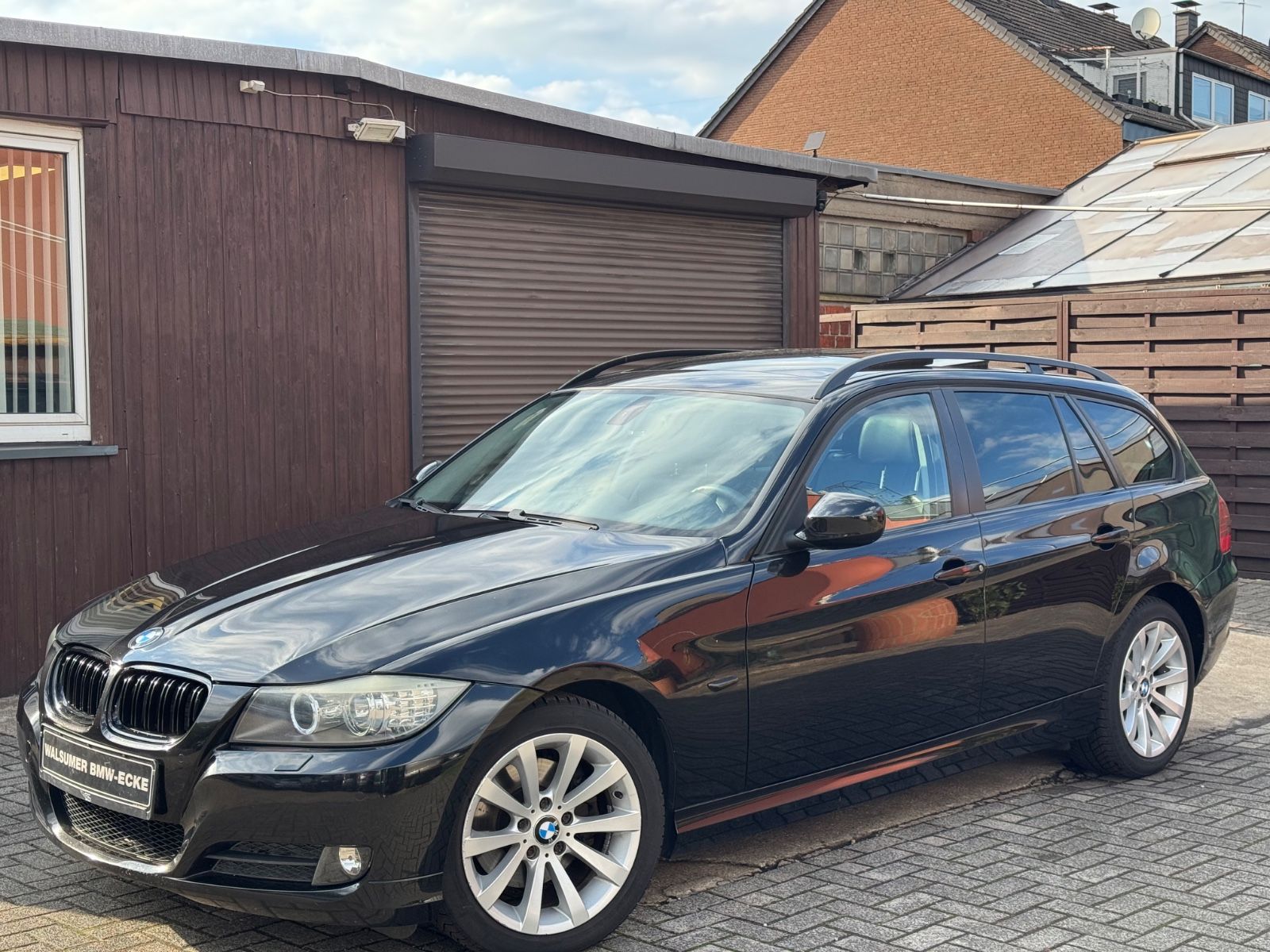 BMW 320 - 1
