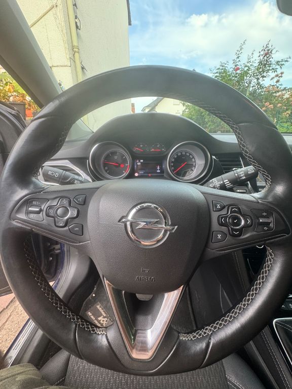 Image of Opel Astra