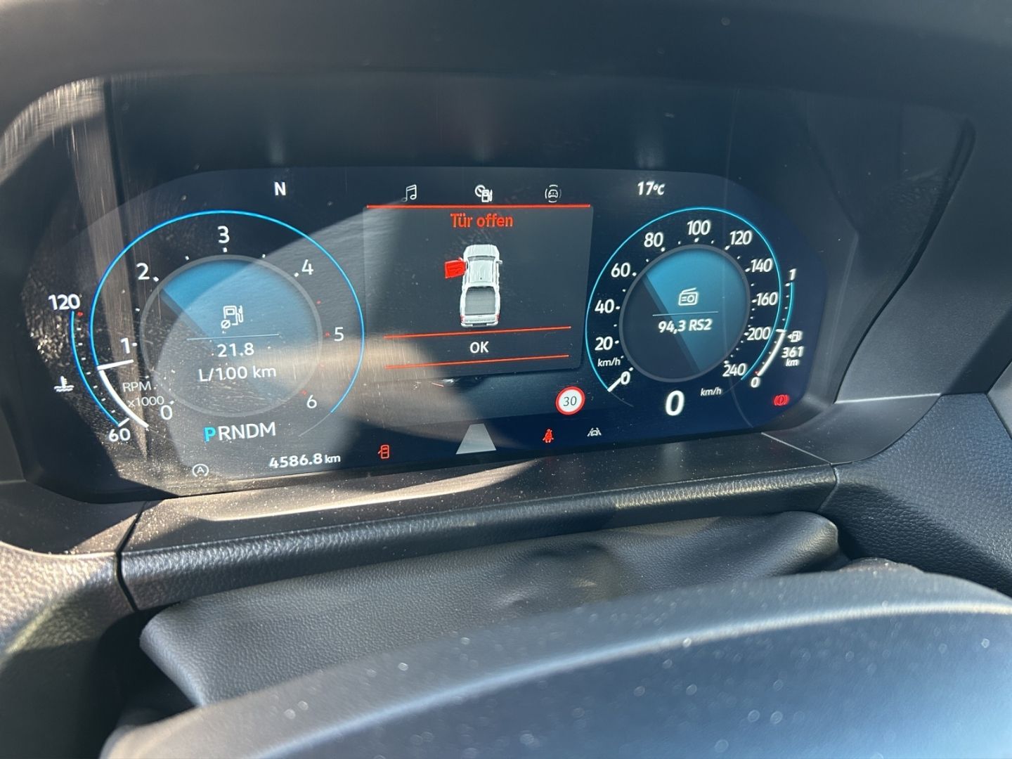 Amarok Aventura DC 3,0l TDI 10-Gang Autom. Stand