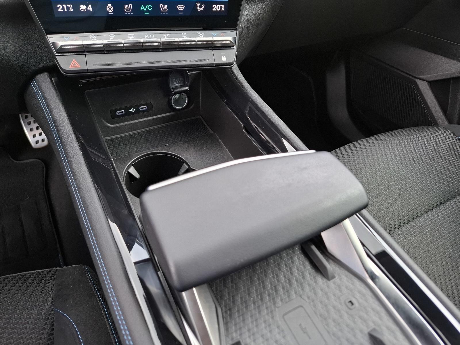 Renault Austral Mild-Hybrid 160 Techno Esprit Alpine, миниатюра 29