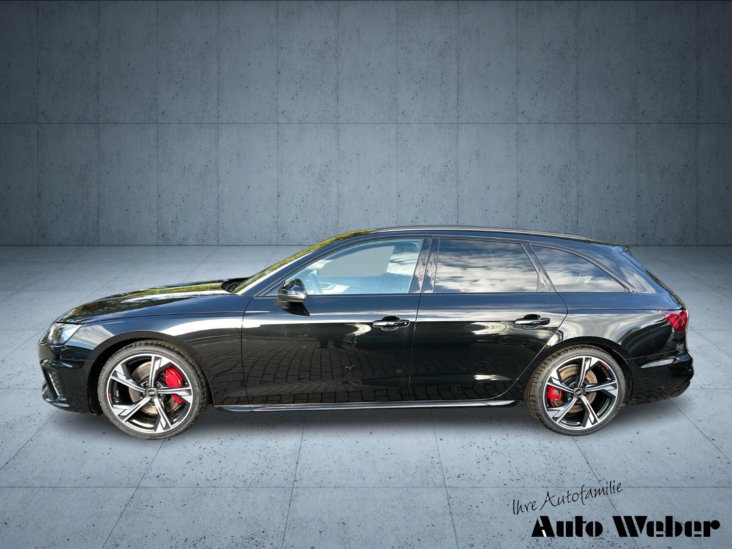 Audi A4 Avant 45TFSI qu. S-line Matrix Pano AHK Tour