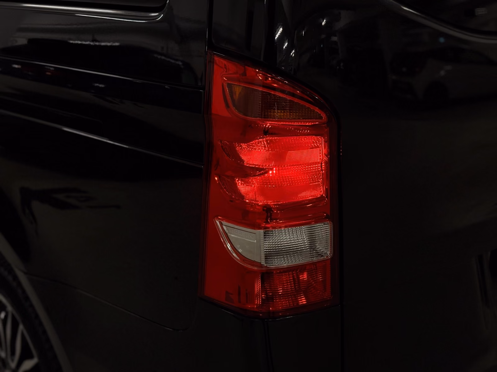 Mercedes-Benz V 250 d LANG Edition Garantie24M/Leder/8Sitze