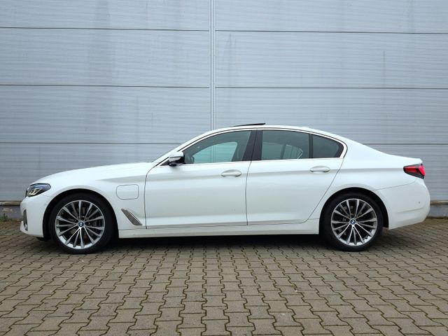 BMW 545e xDrive Luxury Line (Individual/Massage)