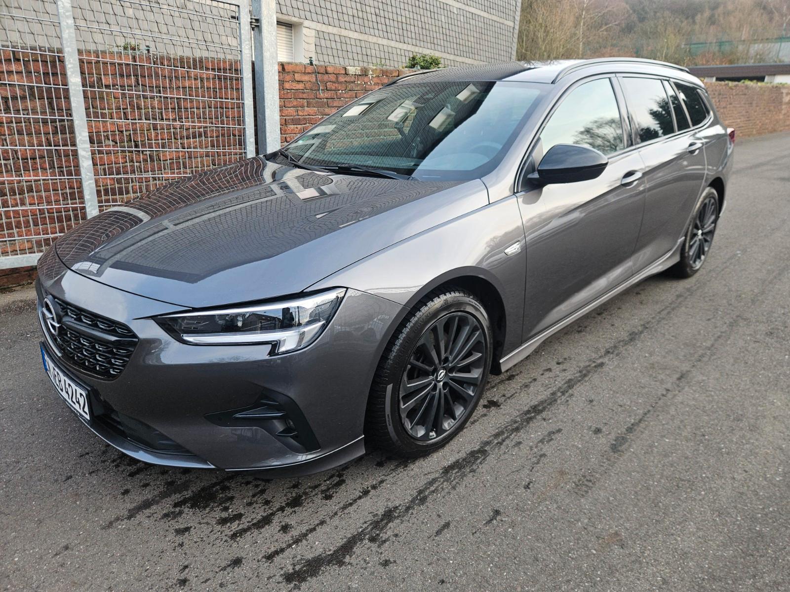 Opel Insignia B Sports Tourer Ultimate OPC line