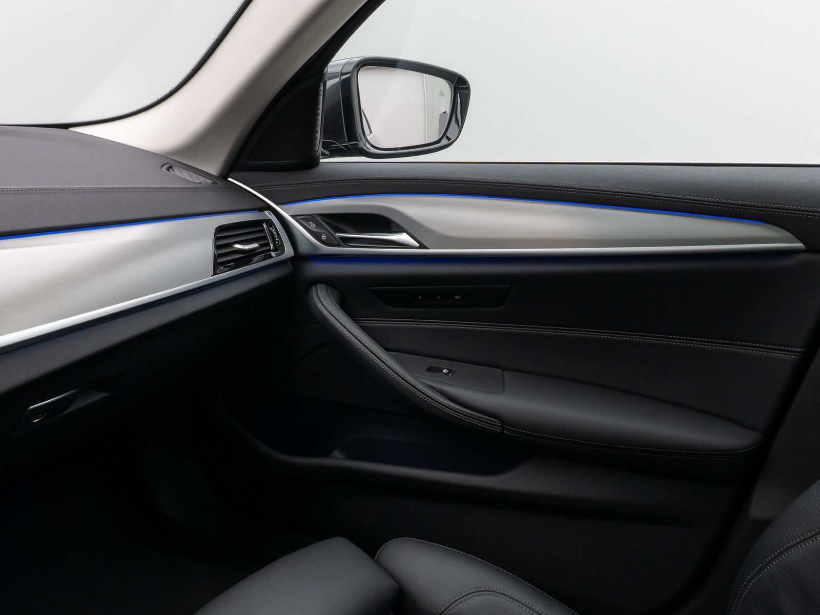Fahrzeugabbildung BMW 540i xD LuxuryLine Panorama Laser Kamera SoftCL