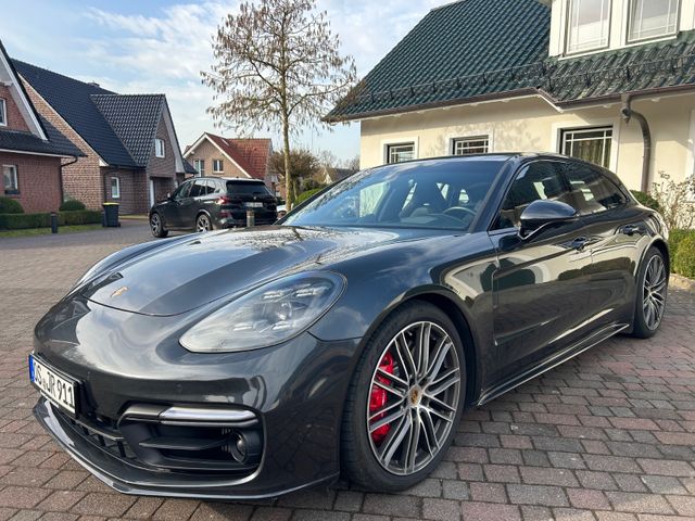 PORSCHE Panamera Sport Turismo Turbo Pano Hinterachsl.