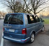 Volkswagen T6 Multivan Generation six - Volkswagen T6 Multivan in Hamburg