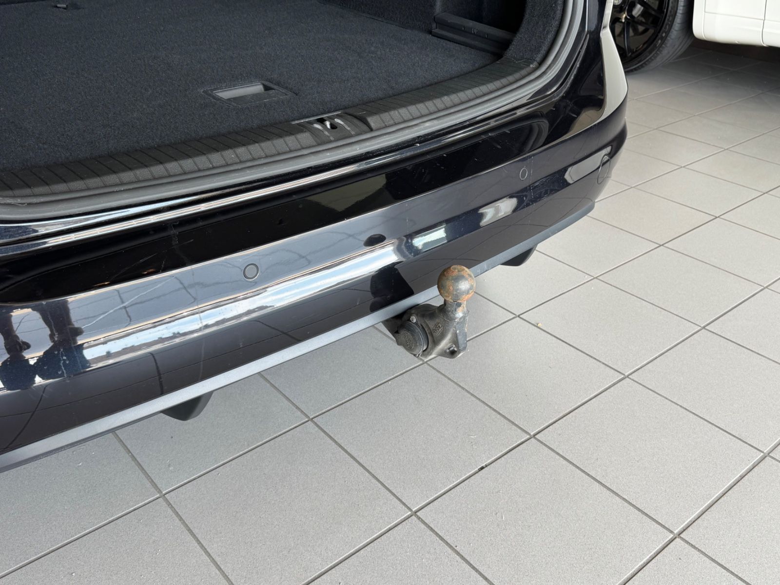 Fahrzeugabbildung Volkswagen Touran Comfortline/ACC/AHK/PDC/Navi/Massage/1H
