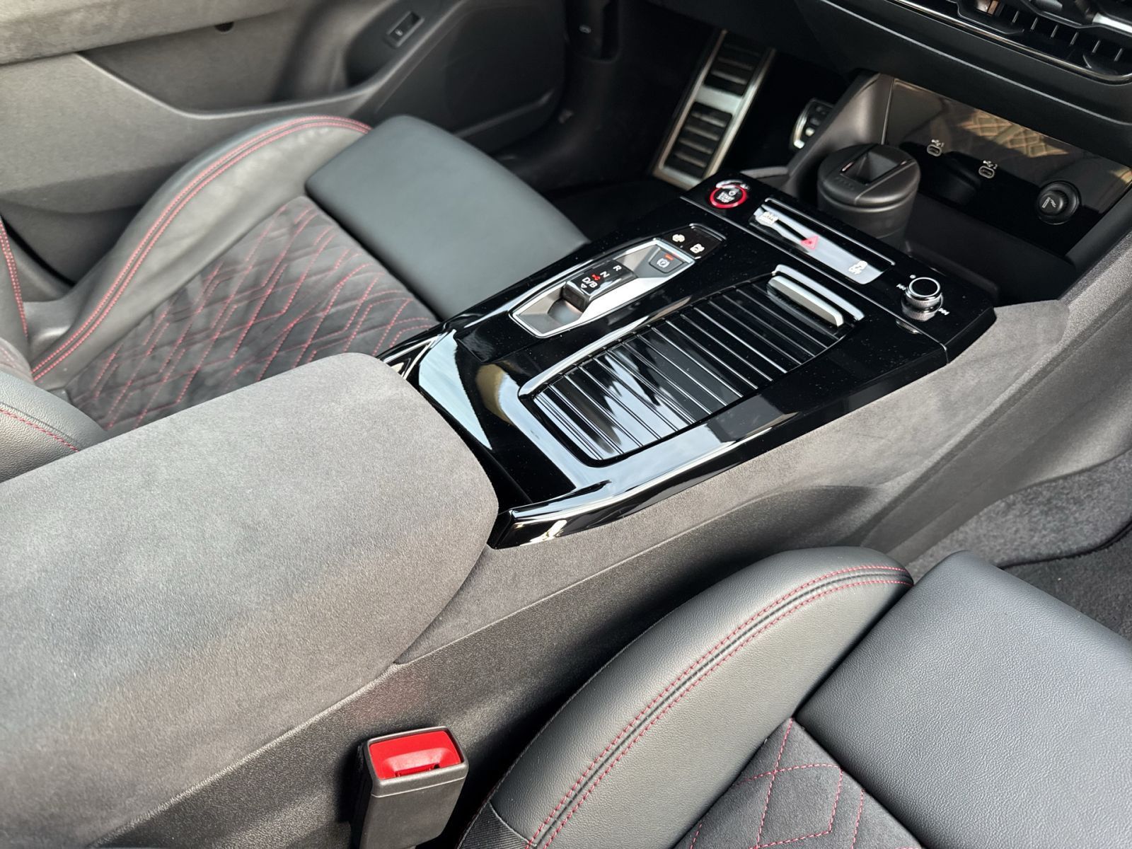 Audi SQ6 e-tron - Bild 24