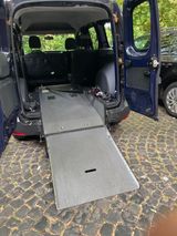 Dacia Dokker dCi 75 ,Rollstuhltransporter - Dacia mit Diesel-Antrieb