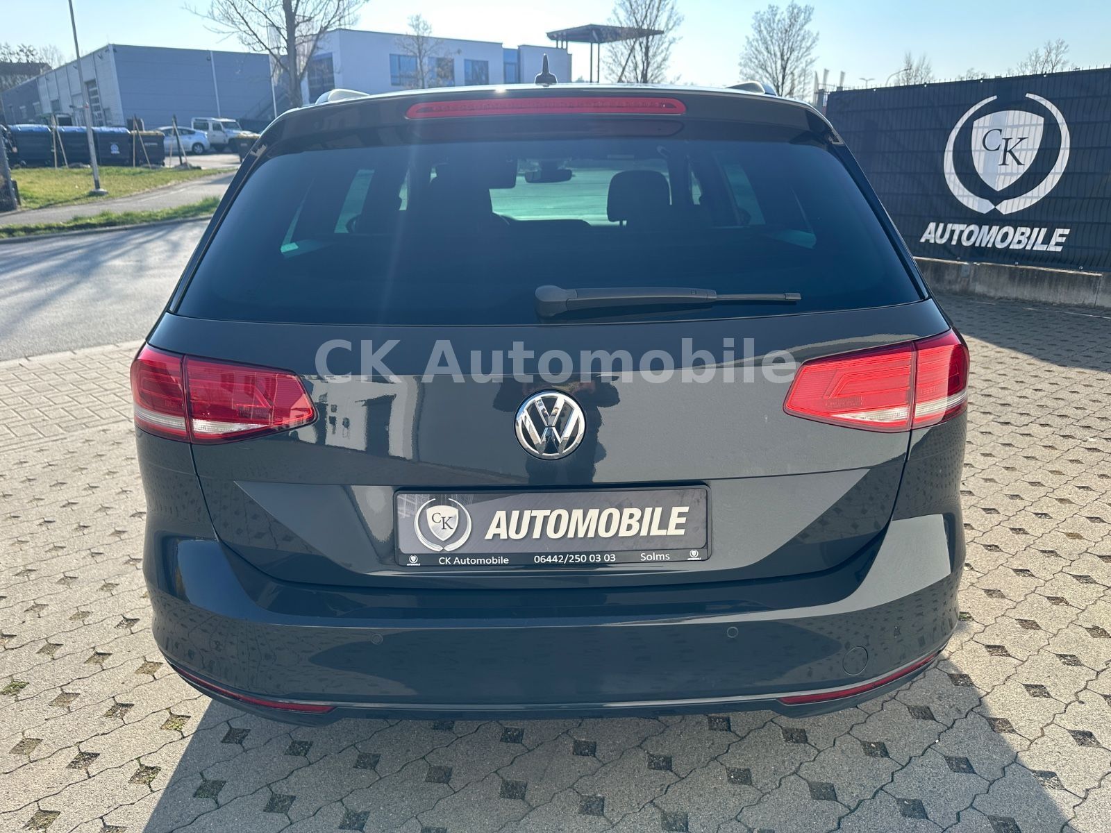 Fahrzeugabbildung Volkswagen Passat Variant Comfortline 2.0TDI/DSG/LED/AHK